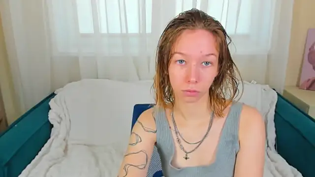 LilyVoise online show from 10.20.25