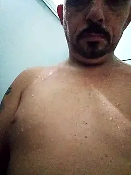 Snapshot of MORENORC79 chatting on 04.15.26 MORENORC79 online show from 04.15.26