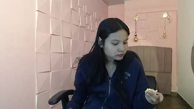  kita online show from 10.26.25