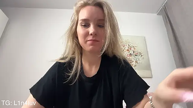 AIicaparkerc online show from 02.05.26