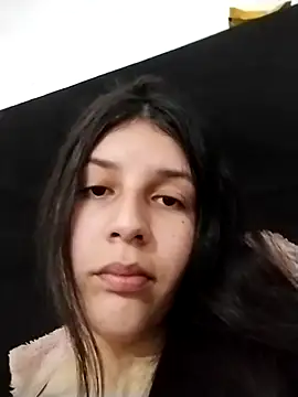 Thaila-Aurora online show from 11.06.25