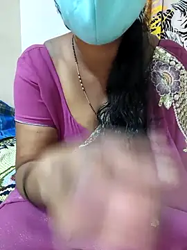 Snapshot of Best_Kannada_Couple chatting on 11.12.25 Best Kannada Couple online show from 11.12.25