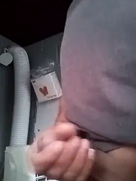 Snapshot of valboy08 chatting on 02.08.26 valboy08 online show from 02.08.26