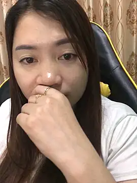 Snapshot of baby_sex24 chatting on 10.29.25 baby sex24 online show from 10.29.25