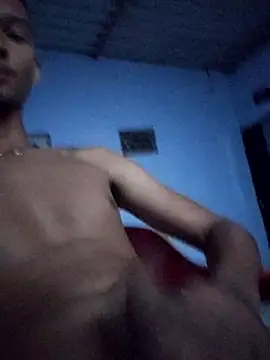 Rayangiss online show from 10.18.25