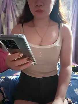 LeanaLy online show from 01.07.26