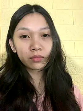 Snapshot of linh-lan1 chatting on 10.24.25 linh-lan1 online show from 10.24.25