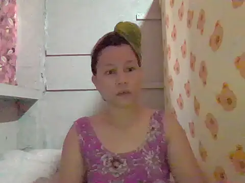 Snapshot of Sexy_Cammie69 chatting on 06.03.26 Sexy Cammie69 online show from 06.03.26