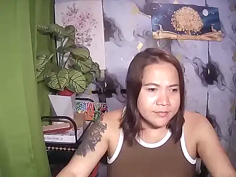 trishacummerts online show from 07.25.26