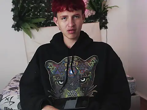 Snapshot of ANDRES_ANTONIO chatting on 10.17.25 ANDRES ANTONIO online show from 10.17.25