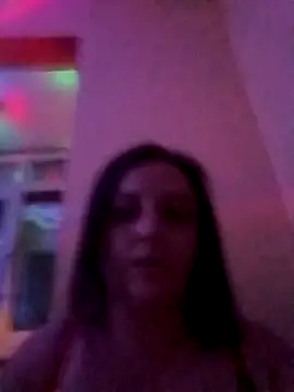 Snapshot of Titinceto88 chatting on 10.15.25 Titinceto88 online show from 10.15.25