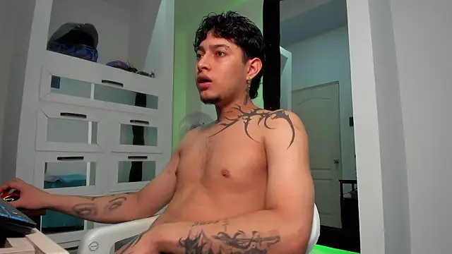 Sky Wild online show from 03.25.26