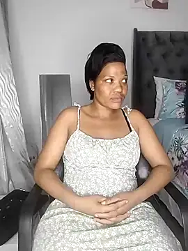 CaramelBoootie online show from 01.17.26