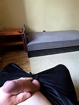 debrbi37 online show from 02.14.26