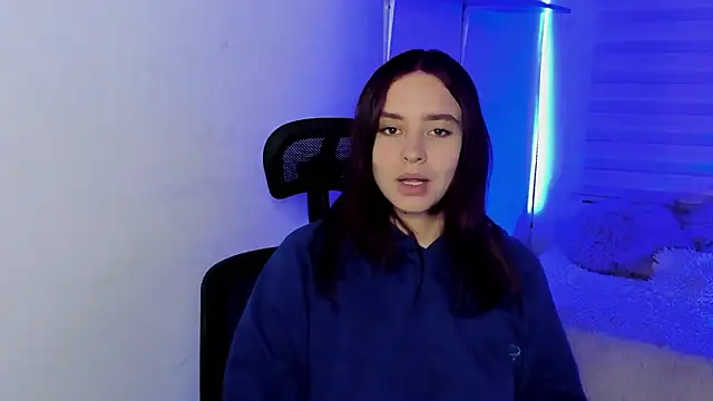 Emily Lindey online show from 01.18.26