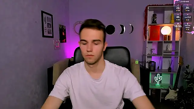 astren villo online show from 03.17.26