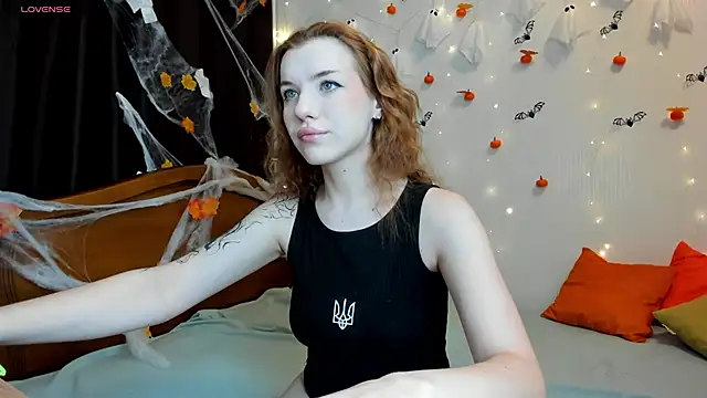 MeganNewCat online show from 11.08.25