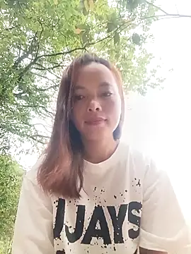 Nguyet2k4 online show from 04.20.26