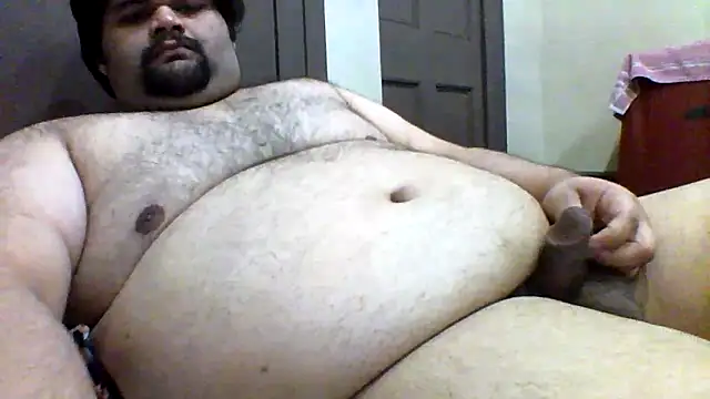 Snapshot of ShavenScope24 chatting on 05.15.26 ShavenScope24 online show from 05.15.26