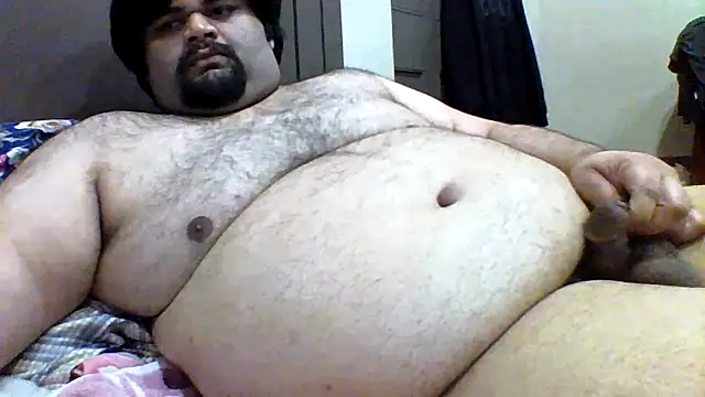 Snapshot of ShavenScope24 chatting on 06.02.26 ShavenScope24 online show from 06.02.26