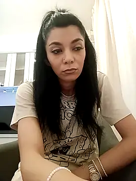 ReneeVoss online show from 12.20.25