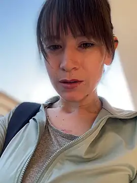 AlanaRius18 online show from 03.21.26