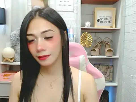 i am the best for u online show from 11.19.25