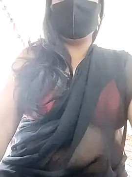 Hot Boude online show from 11.04.25