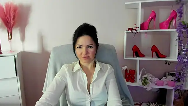 Mollybloom40 online show from 04.08.26