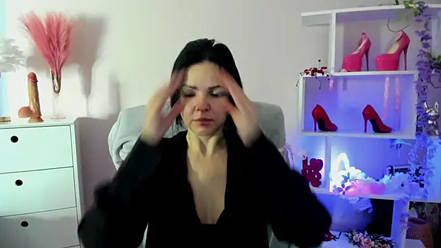 Mollybloom40 online show from 04.10.26