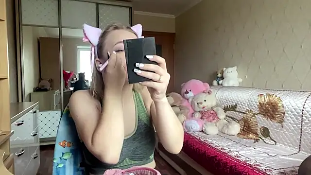 HoppedArea online show from 11.12.25