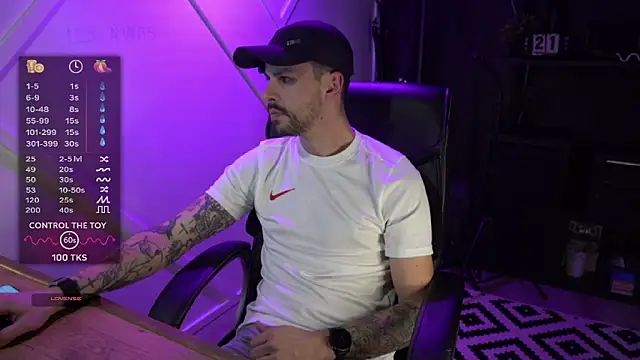 Snapshot of monsieurguitsxxx chatting on 02.23.26 monsieurguitsxxx online show from 02.23.26