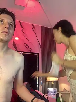 Snapshot of SsexCouplee chatting on 03.04.26 SsexCouplee online show from 03.04.26