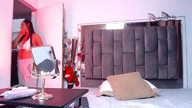 Salmma Milf online show from 02.25.26