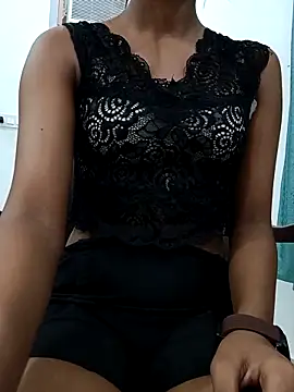 Snapshot of Rhea-Sen chatting on 10.15.25 Rhea-Sen online show from 10.15.25