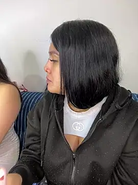 Mellani luod online show from 06.17.26