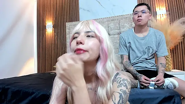 AnnieAndLeandro online show from 02.06.26