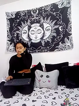 abby n emily online show from 10.23.25