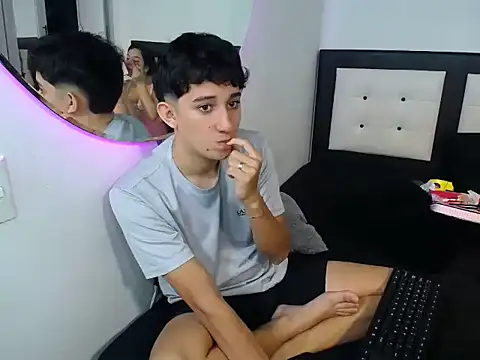 Dravith Valery online show from 10.30.25