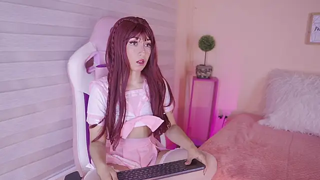 Meggie  online show from 01.12.26