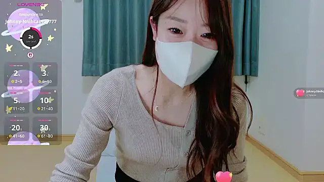 TSUKI circle online show from 10.24.25
