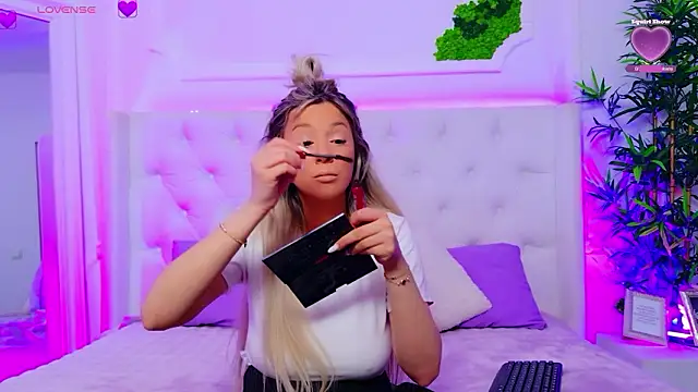 AriannaSins online show from 03.13.26