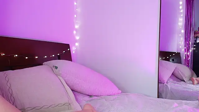 TammyCutee online show from 11.22.25