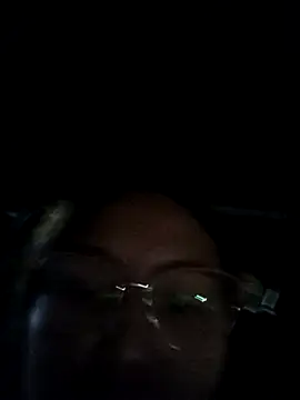 Snapshot of Neferet22 chatting on 11.04.25 Neferet22 online show from 11.04.25