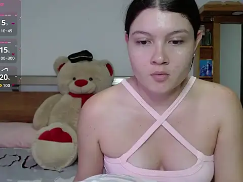 Snapshot of 18_girl chatting on 10.18.25 18 girl online show from 10.18.25