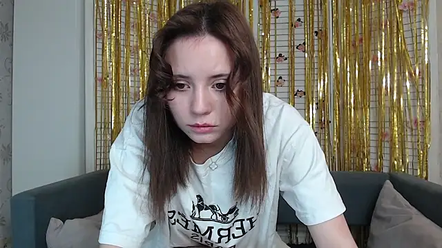 evaa here  online show from 01.07.26