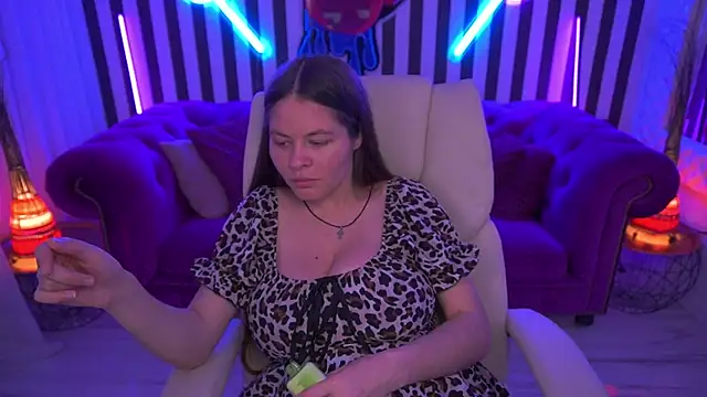 QueenEvieX online show from 05.08.26
