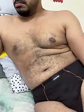 Handsome8677 online show from 02.02.26