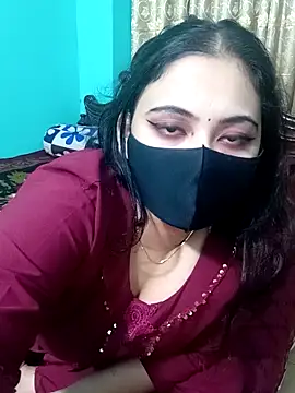 Snapshot of Porimoni22 chatting on 02.02.26 Porimoni22 online show from 02.02.26