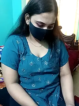 Snapshot of Porimoni22 chatting on 02.04.26 Porimoni22 online show from 02.04.26